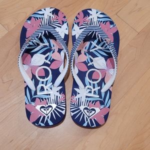 Roxy Girls Flip Flops size 2